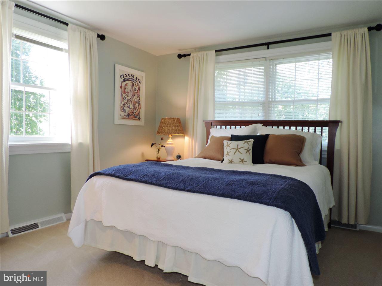 1812 Crestlyn Road York, PA 17403 - Photo 23 of 36 Gallery Image 23