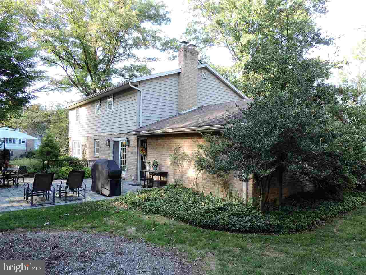 1812 Crestlyn Road York, PA 17403 - Photo 31 of 36 Gallery Image 31