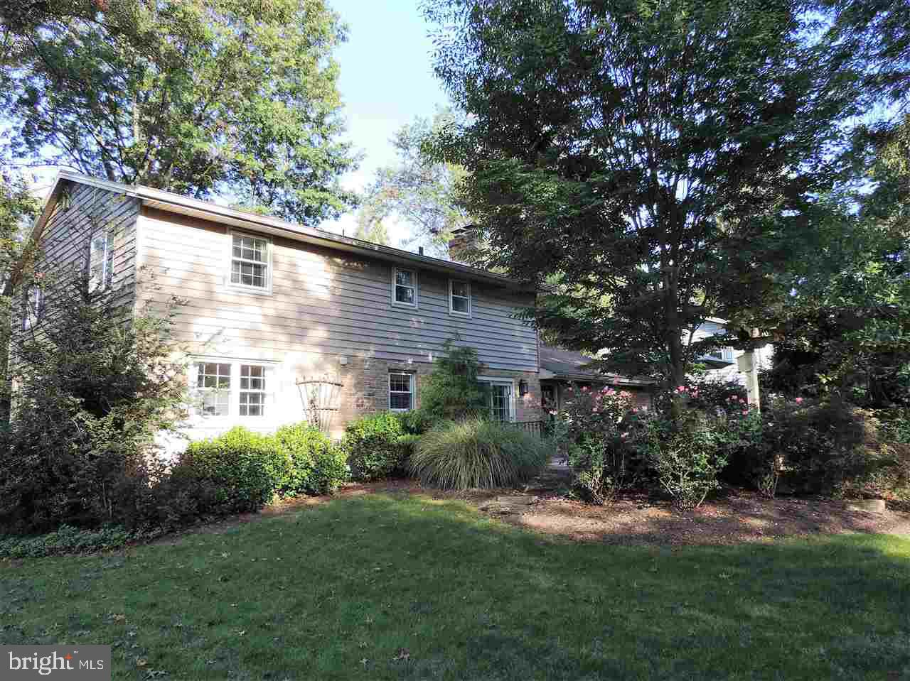1812 Crestlyn Road York, PA 17403 - Photo 36 of 36 Gallery Image 36