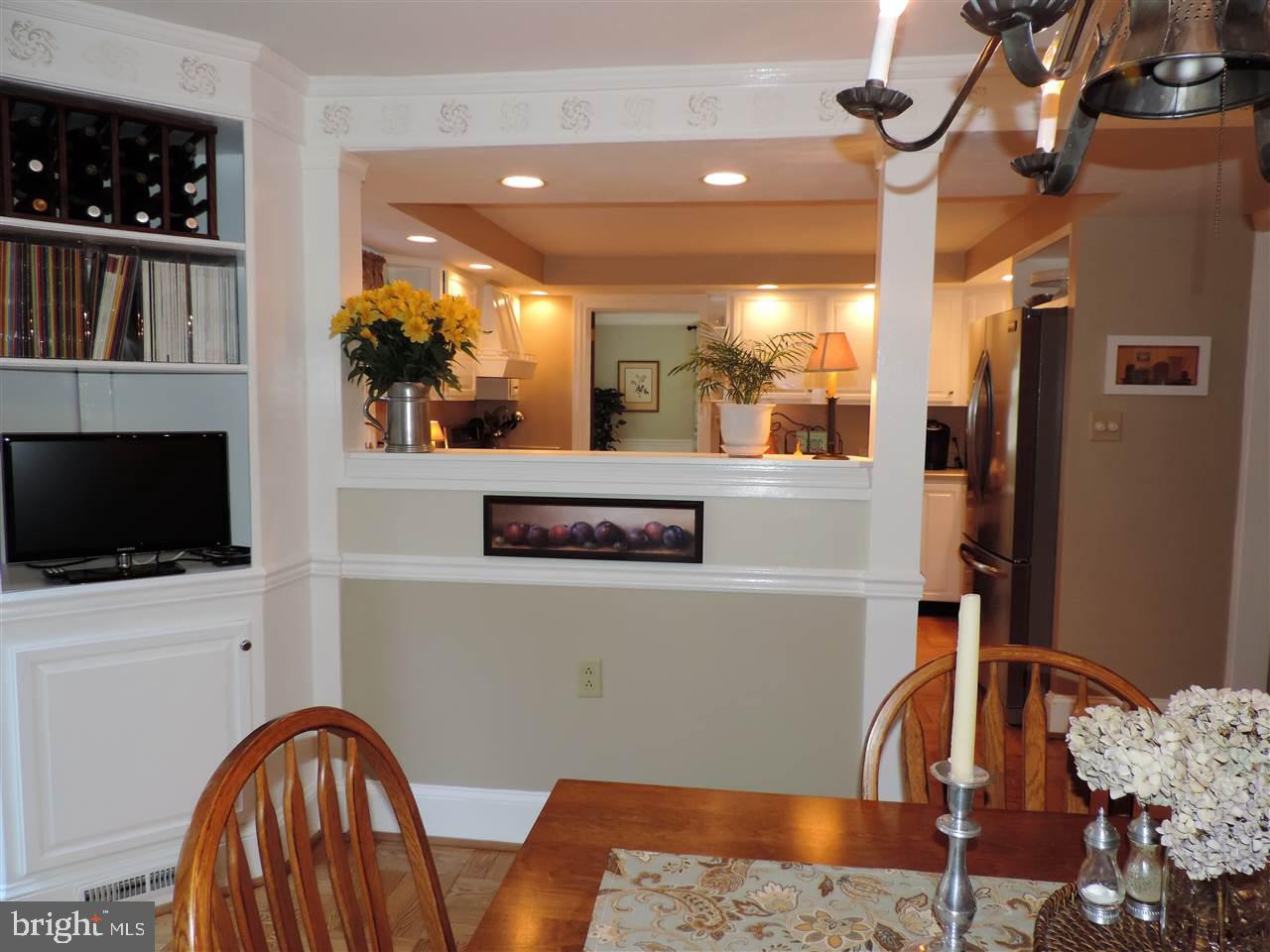 1812 Crestlyn Road York, PA 17403 - Photo 6 of 36 Gallery Image 6