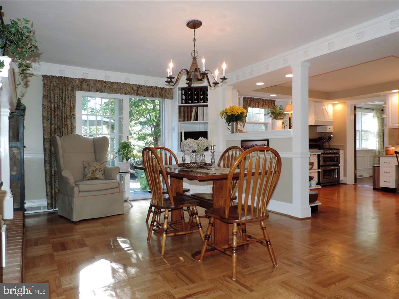 1812 Crestlyn Road York, PA 17403 - Photo 8 of 36 Gallery Image 8