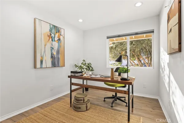 $1,475,000 | 10000 Amestoy Avenue, Northridge, CA 91325