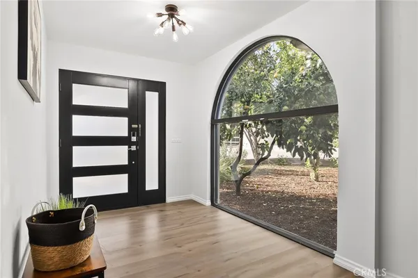 $1,475,000 | 10000 Amestoy Avenue, Northridge, CA 91325