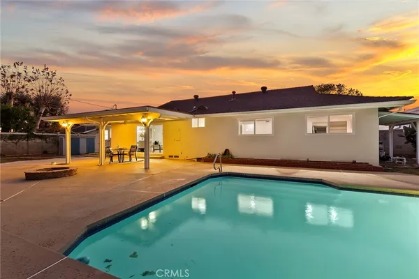 $1,499,000 | 10000 Amestoy Avenue, Northridge, CA 91325