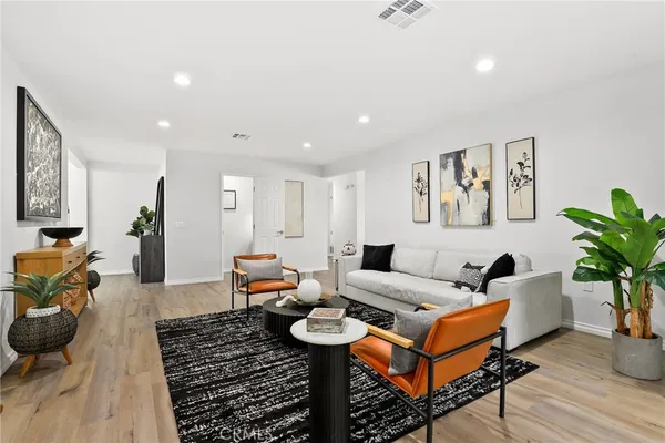 $1,475,000 | 10000 Amestoy Avenue, Northridge, CA 91325