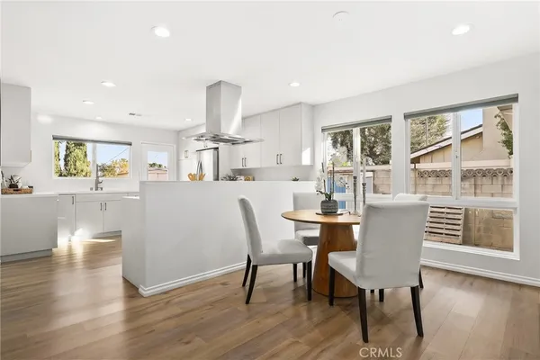 $1,499,000 | 10000 Amestoy Avenue, Northridge, CA 91325