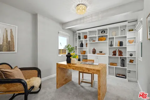 $1,495,000 | 523 North Lamer Street, Burbank, CA 91506