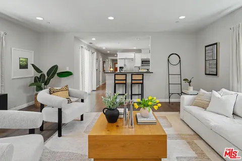 $1,495,000 | 523 North Lamer Street, Burbank, CA 91506