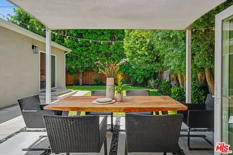 $1,495,000 | 523 North Lamer Street, Burbank, CA 91506