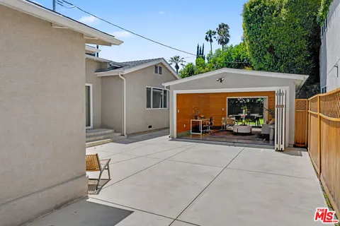 $1,495,000 | 523 North Lamer Street, Burbank, CA 91506