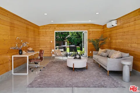 $1,495,000 | 523 North Lamer Street, Burbank, CA 91506