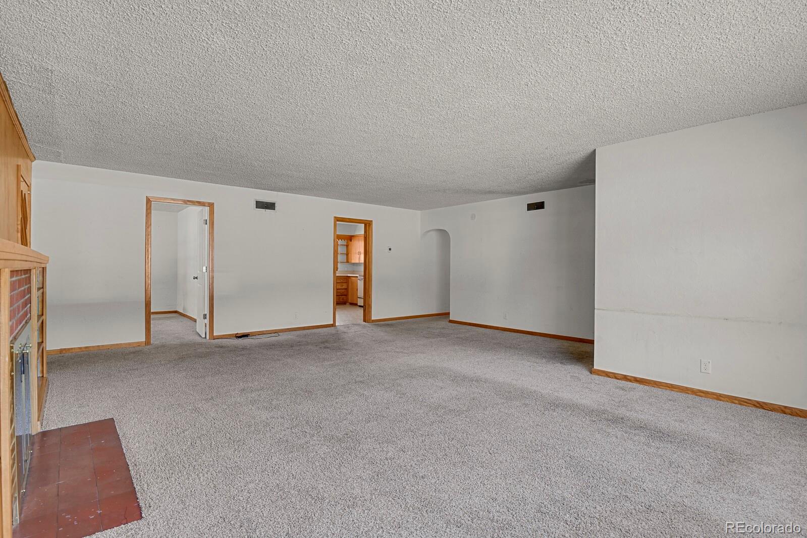 425 West Cheyenne Road Colorado Springs, CO 80906 - Photo 7 of 28 a view of an empty room