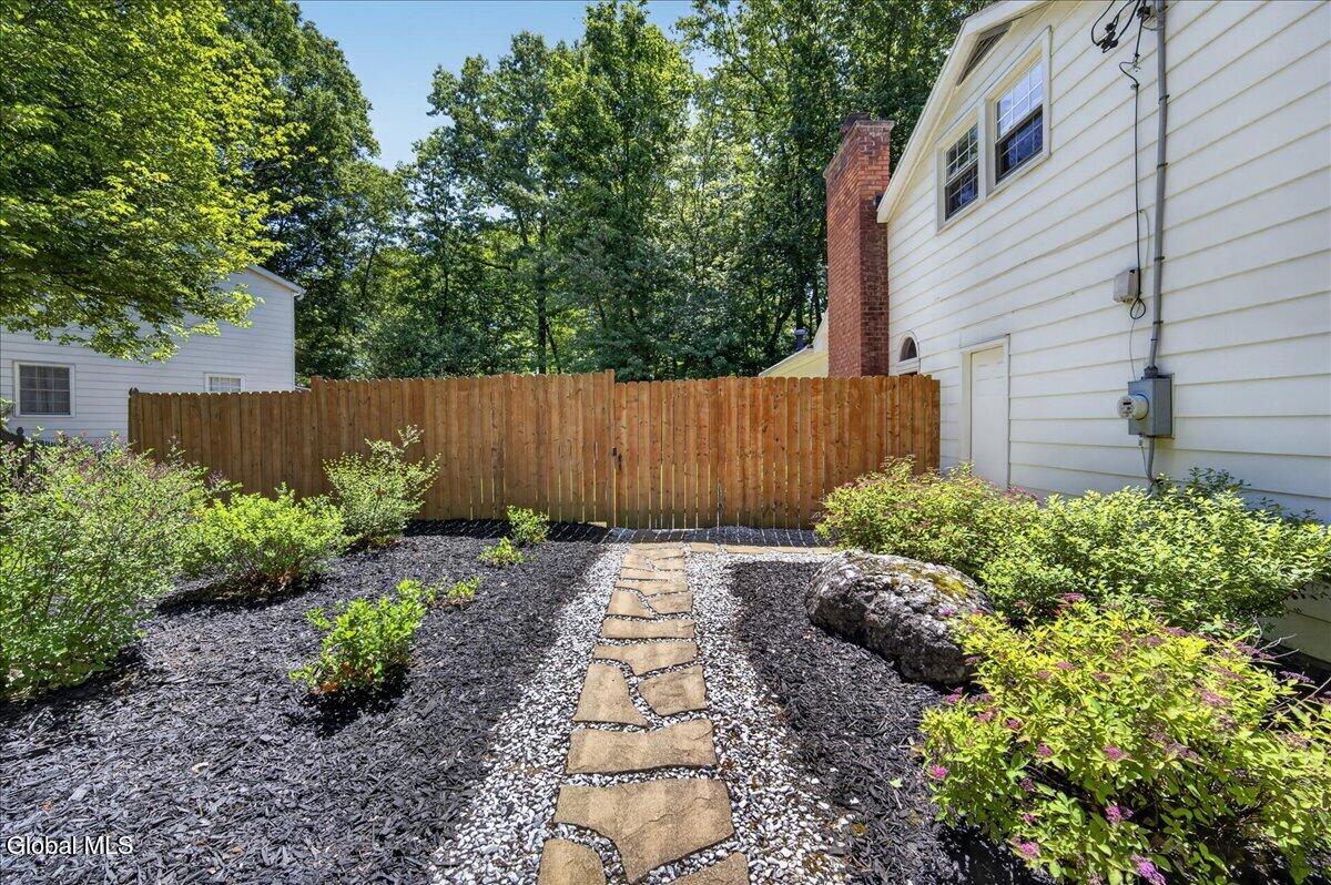 21 Woodstead Road Ballston, NY 12019 - Photo 29 of 40 35-21 WOODSTEAD-36