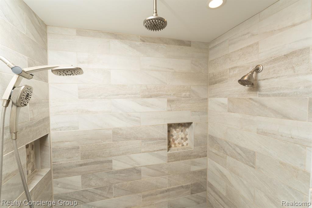 5757 Lange Road Howell, MI 48843 - Photo 29 of 64