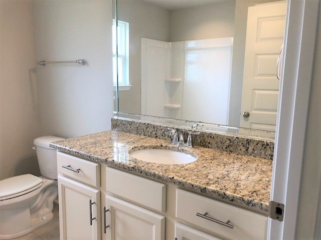23925 Cottage Loop Orange Beach, AL 36561 - Photo 10 of 25 Hall Bath