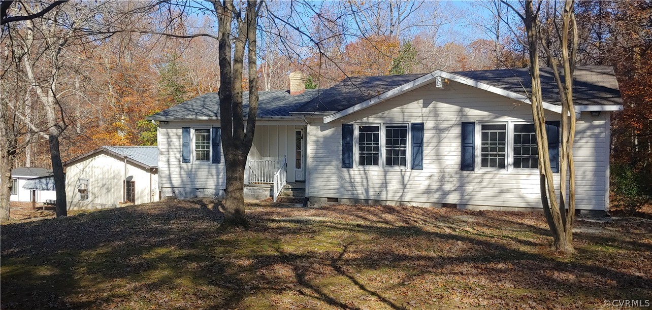 12480 Old Ridge Road Doswell, VA 23047 - Photo 3 of 15 Front View showing Detached Garage and Shed