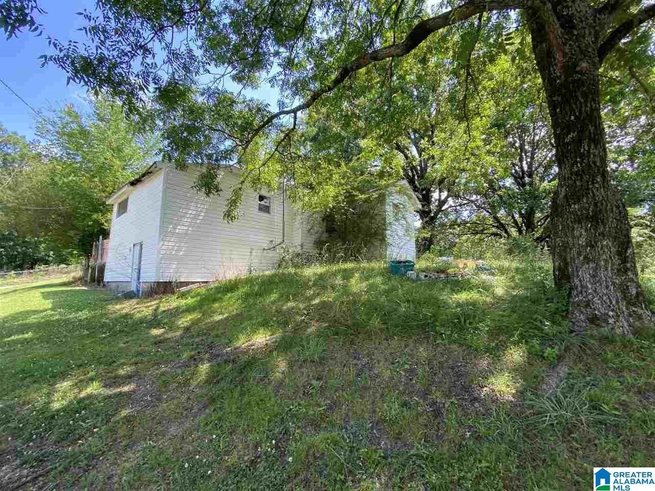 6064 Castle Heights Road Morris, AL 35116 - Photo 3 of 24