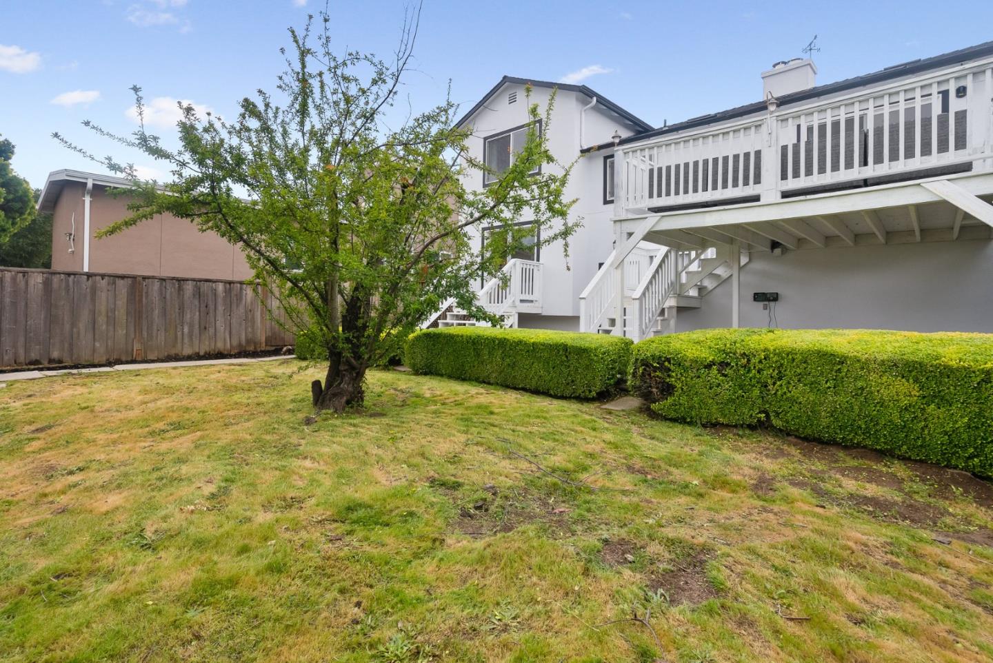 511 Bayview Avenue Millbrae, CA 94030 - Photo 35 of 36 a view of a yard in front of house