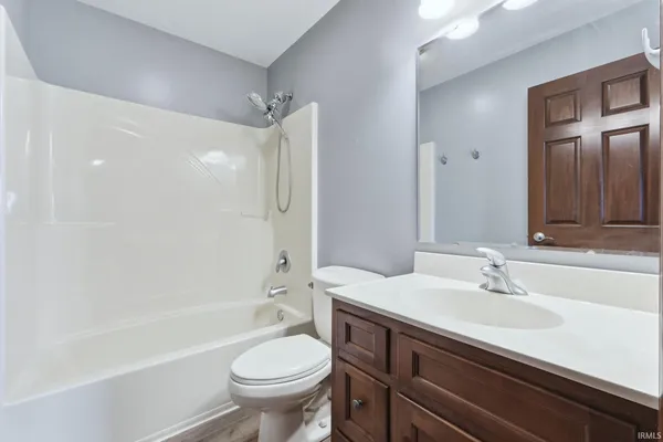 $385,000 | 444 Goldenrod Court, Bluffton, IN 46714