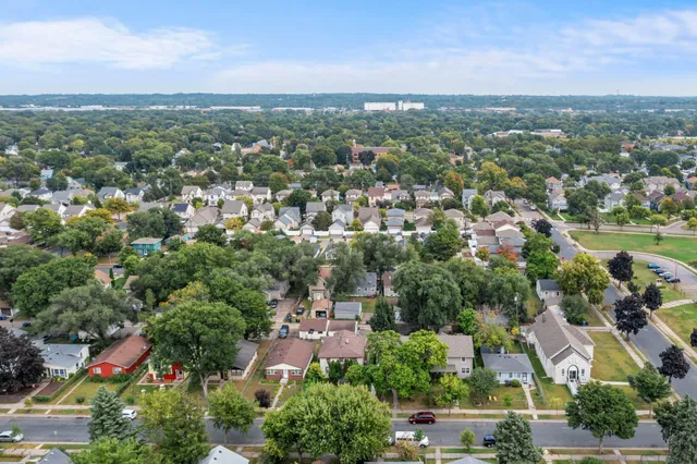 $270,000 | 5118 James Avenue North, Minneapolis, MN 55430