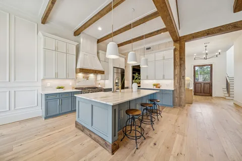 $1,350,000 | 511 Graceland Street, Houston, TX 77009