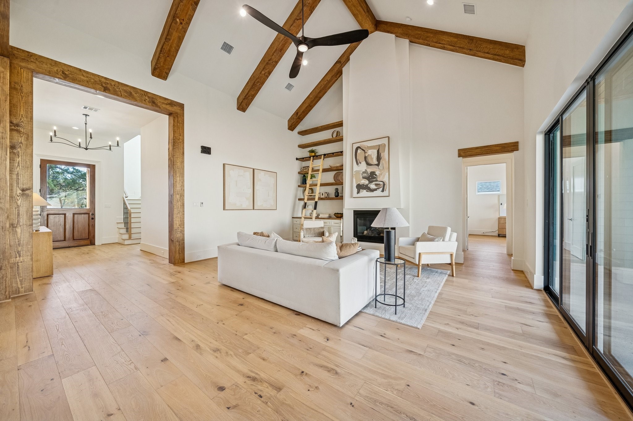 511 Graceland Street Houston, TX 77009 - Photo 45 of 45 A better view showcasing the flow of this floor plan.