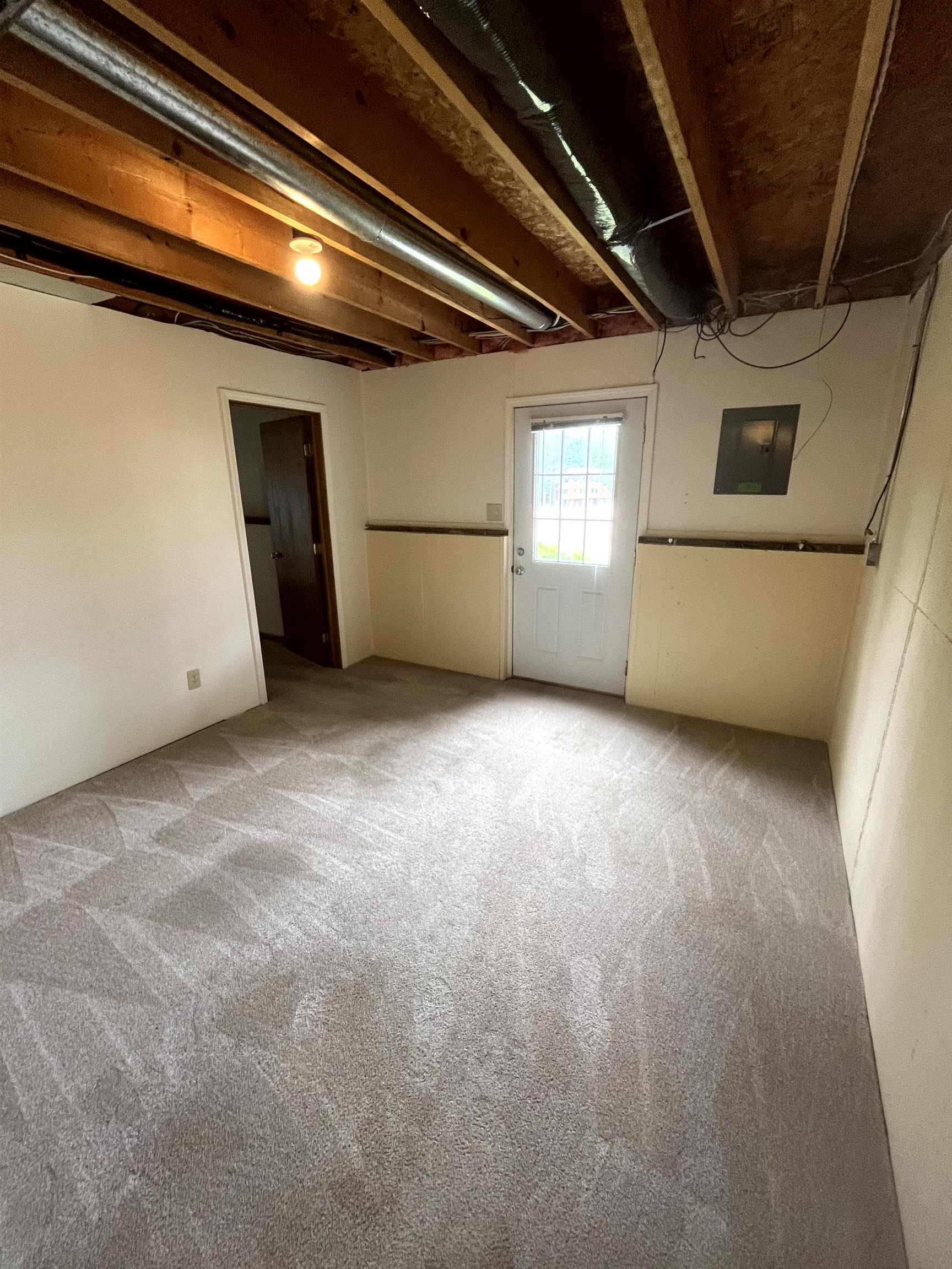 3439 Holiday Road Traverse City, MI 49686 - Photo 16 of 27 Gallery Image 16