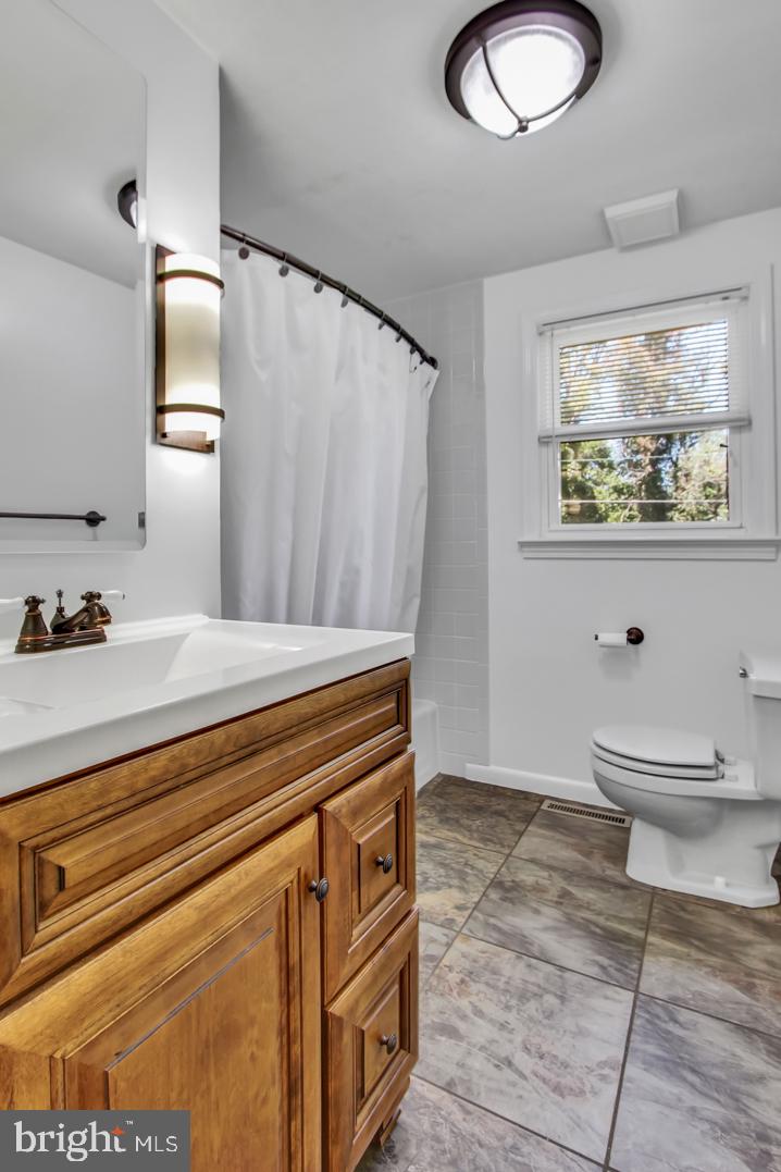 2916 Spring Valley Road Lancaster, PA 17601 - Photo 14 of 26 Gallery Image 14