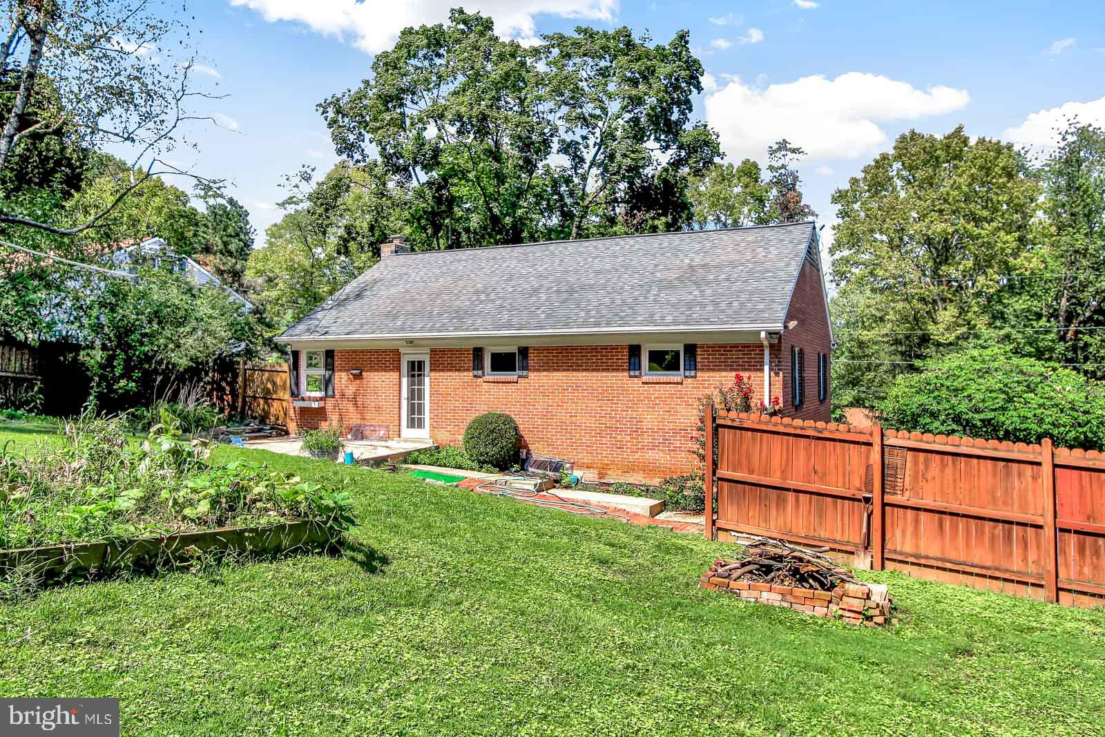 2916 Spring Valley Road Lancaster, PA 17601 - Photo 22 of 26 Gallery Image 22