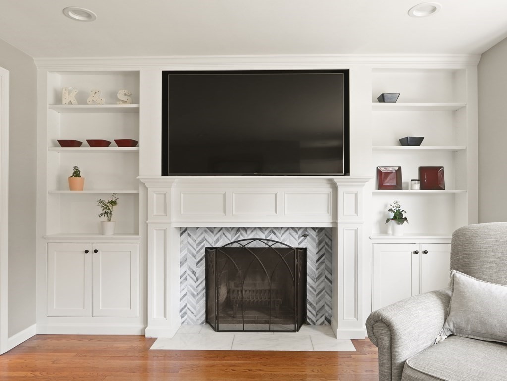 445 Potter Road Framingham, MA 01701 - Photo 6 of 31