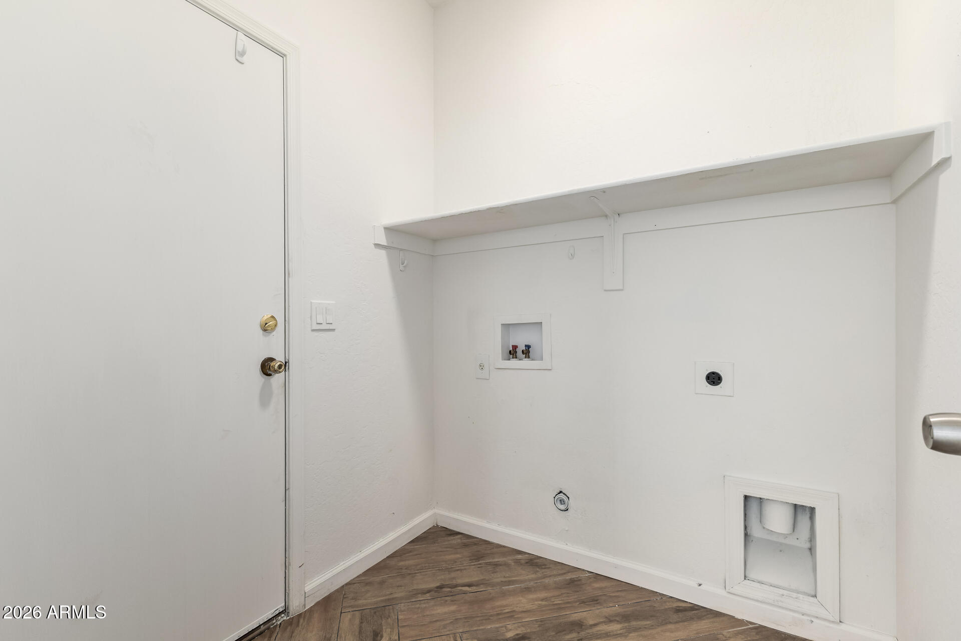 8320 West Apache Street Tolleson, AZ 85353 - Photo 25 of 31 a view of small space