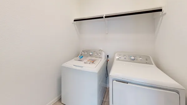 $2,195 | 162 Coronella Drive, Liberty Hill, TX 78642