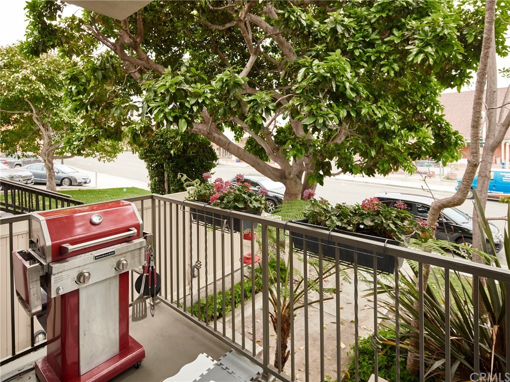 360 Richmond Street El Segundo, CA 90245 - Photo 10 of 26