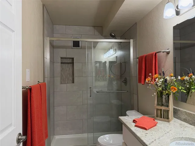 $1,700 | 9340 Center Avenue, Unit 6B, Denver, CO 80247