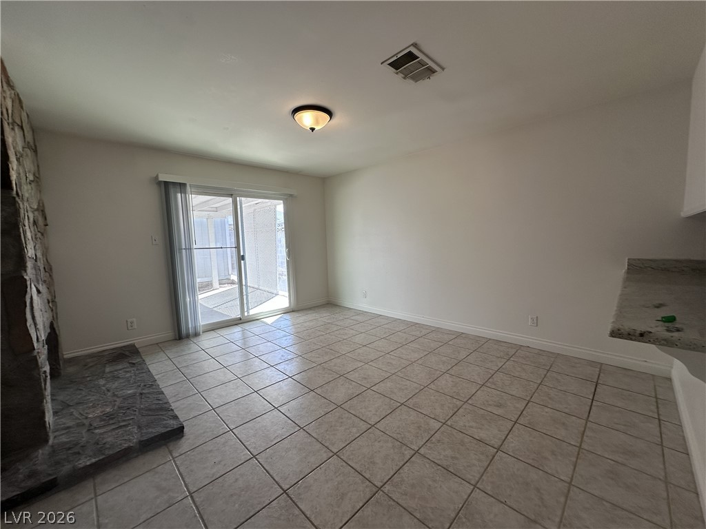 7213 Roe Court Las Vegas, NV 89145 - Photo 11 of 38