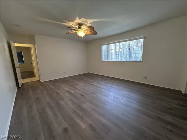 $1,795 | 7213 Roe Court, Las Vegas, NV 89145