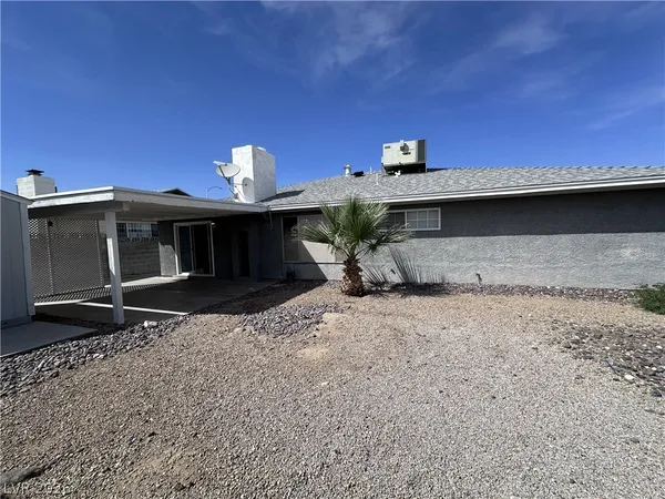 $1,795 | 7213 Roe Court, Las Vegas, NV 89145
