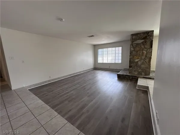 $1,795 | 7213 Roe Court, Las Vegas, NV 89145