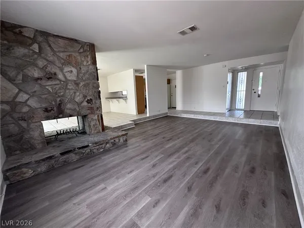 $1,795 | 7213 Roe Court, Las Vegas, NV 89145