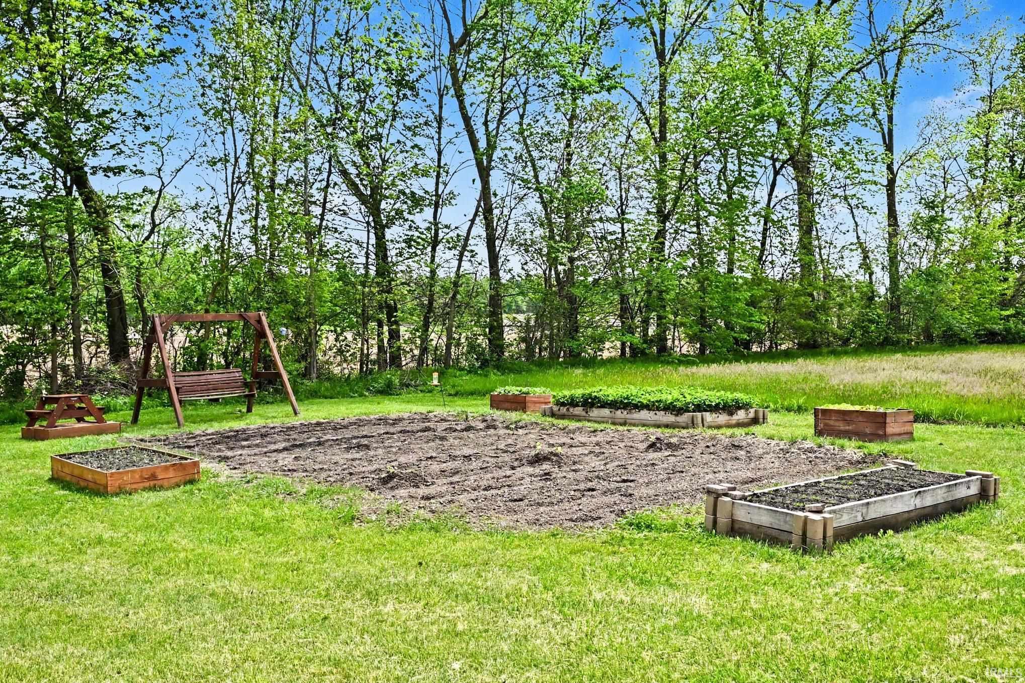 595 South Paradise Drive Rochester, IN 46975 - Photo 24 of 30