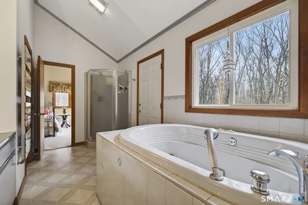 $699,000 | 24 Tower Hill Road, Clinton, CT 06413