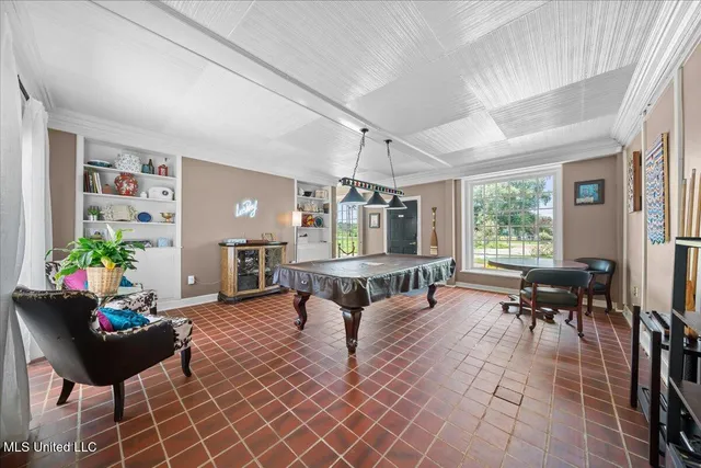 $1,650,000 | 1951 East 3rd Street, Forest, MS 39074