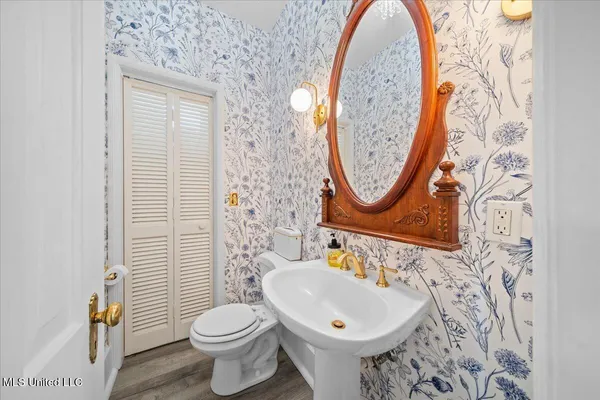 $1,599,000 | 1951 East 3rd Street, Forest, MS 39074