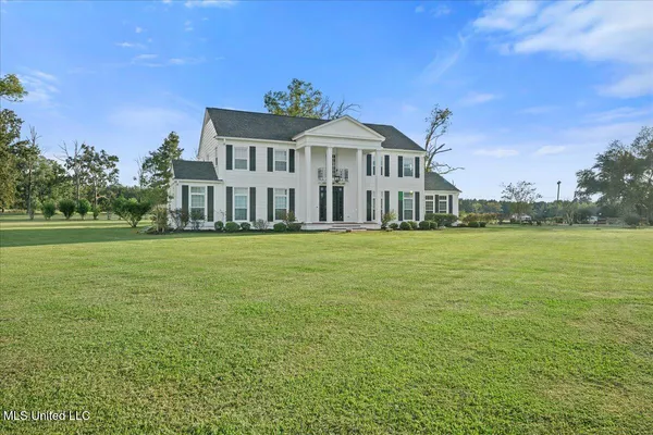 $1,599,000 | 1951 East 3rd Street, Forest, MS 39074