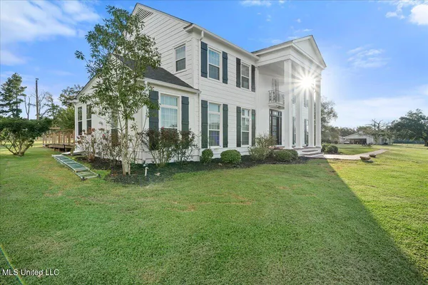$1,599,000 | 1951 East 3rd Street, Forest, MS 39074