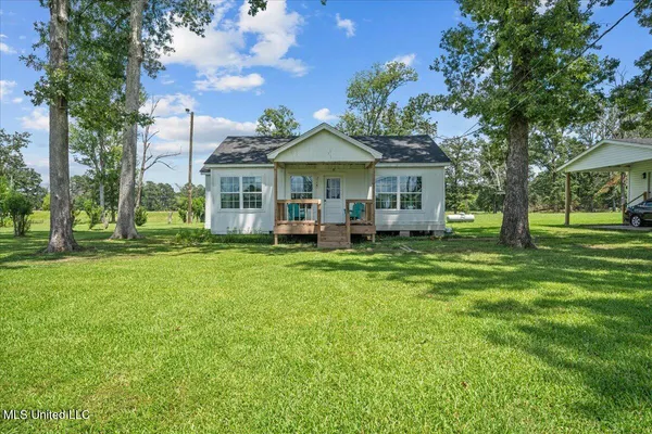 $1,599,000 | 1951 East 3rd Street, Forest, MS 39074