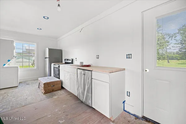 $1,599,000 | 1951 East 3rd Street, Forest, MS 39074