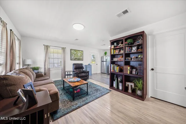 $1,650,000 | 1951 East 3rd Street, Forest, MS 39074