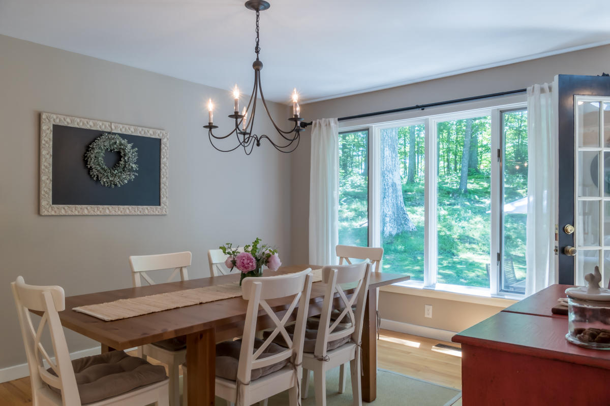 211 Hillside Road Brunswick, ME 04011 - Photo 9 of 42 14-Dining Room1