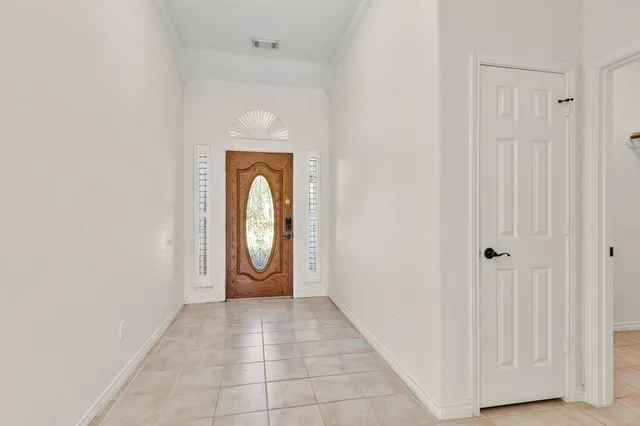 $1,975 | 147 April Waters Drive West, Conroe, TX 77356